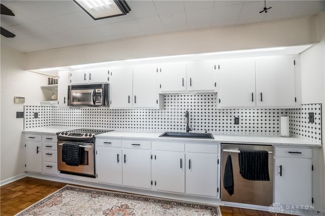7008 Bobolink Place, Harrison Twp, OH 45414