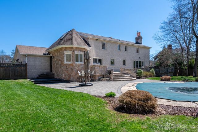 262 Skyline Drive, Long Hill, NJ 07946