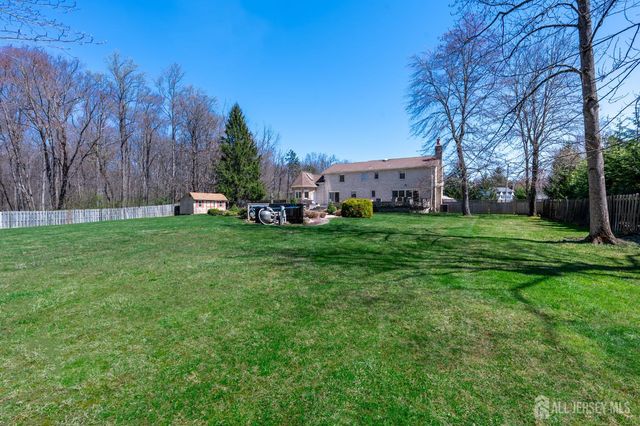 262 Skyline Drive, Long Hill, NJ 07946