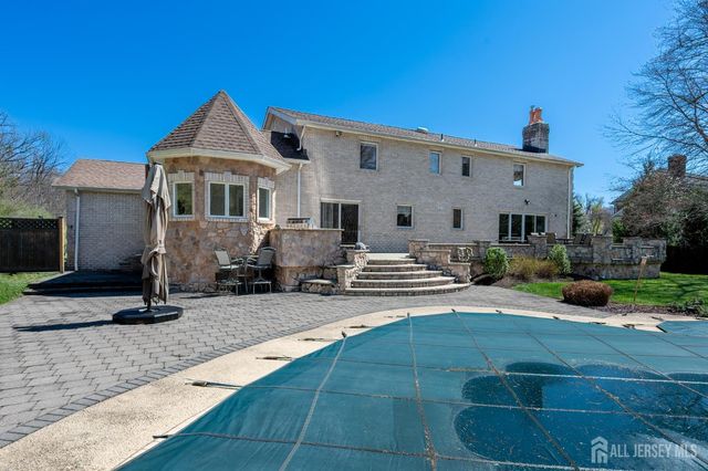 262 Skyline Drive, Long Hill, NJ 07946