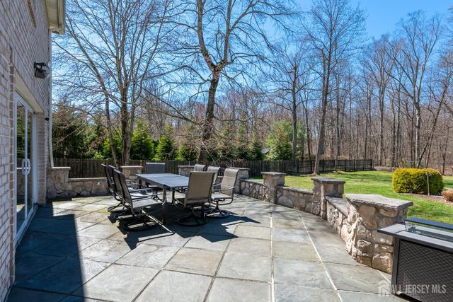262 Skyline Drive, Long Hill, NJ 07946