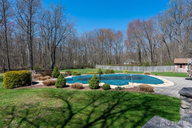 262 Skyline Drive, Long Hill, NJ 07946