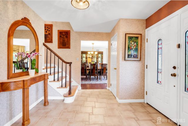 262 Skyline Drive, Long Hill, NJ 07946