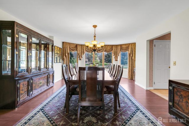 262 Skyline Drive, Long Hill, NJ 07946