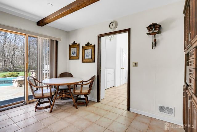 262 Skyline Drive, Long Hill, NJ 07946