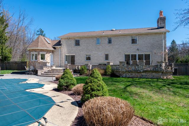 262 Skyline Drive, Long Hill, NJ 07946