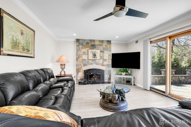 262 Skyline Drive, Long Hill, NJ 07946