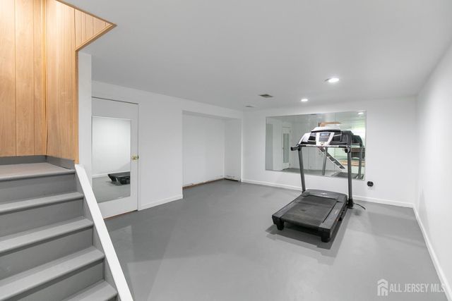 262 Skyline Drive, Long Hill, NJ 07946