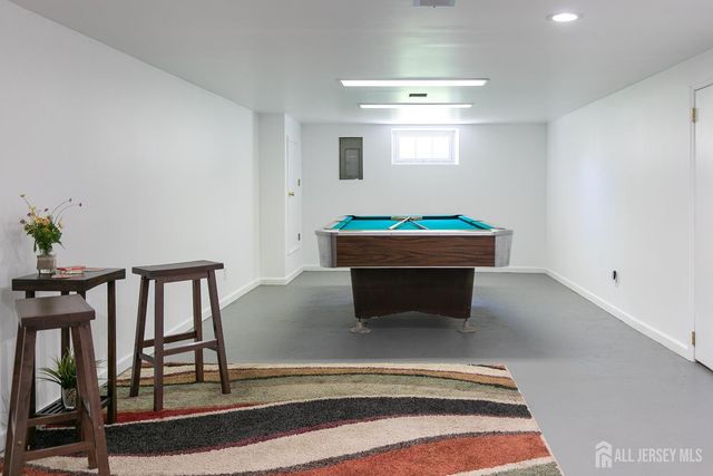 262 Skyline Drive, Long Hill, NJ 07946