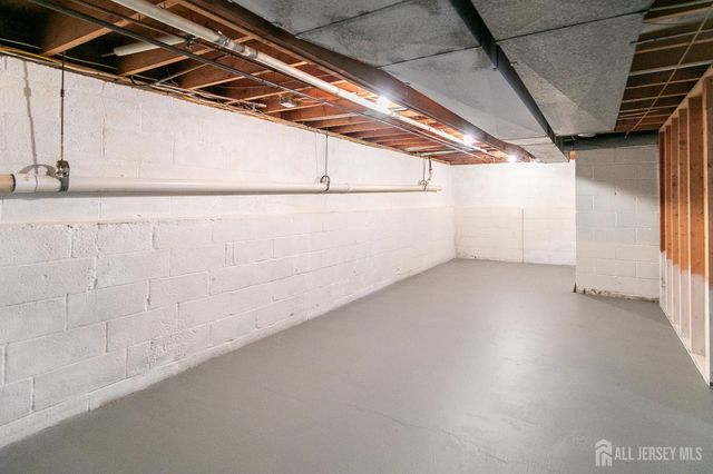 262 Skyline Drive, Long Hill, NJ 07946