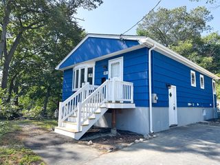 50 Bow St, Saugus, MA 01906