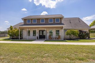 176 Comfort Valley Ln E, Comfort, TX 78013