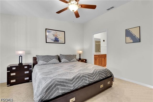 1113 Winding Pines CIR 204, Cape Coral, FL 33909