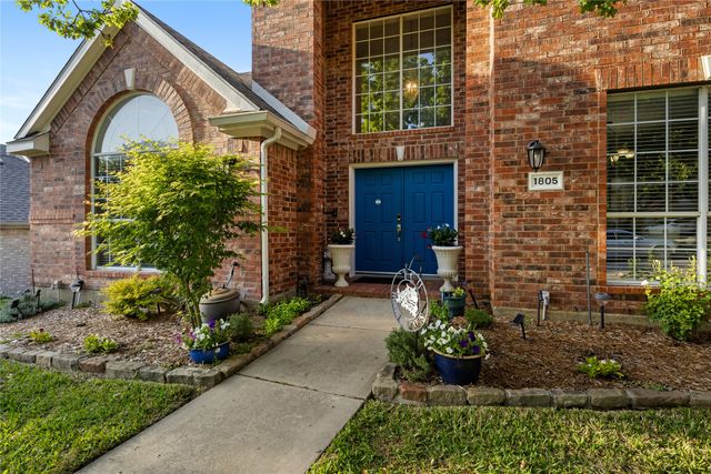 1805 Paddington Court, Arlington, TX 76017