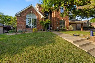 1805 Paddington Court, Arlington, TX 76017
