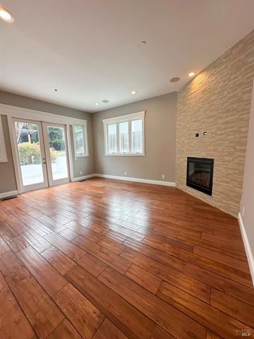 40 Villa Ave, San Rafael, CA 94901