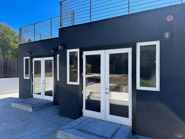 40 Villa Ave, San Rafael, CA 94901