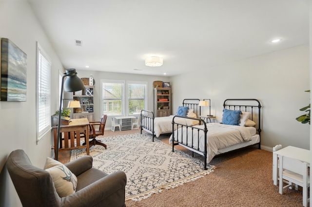 1316 Oxley Court, Union, KY 41091