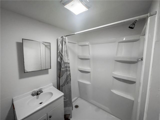 930 E Stone Street, Independence, MO 64050