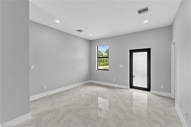 531 Frank Jewett AVE S, Lehigh Acres, FL 33974