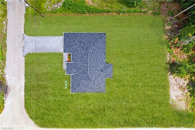 531 Frank Jewett AVE S, Lehigh Acres, FL 33974