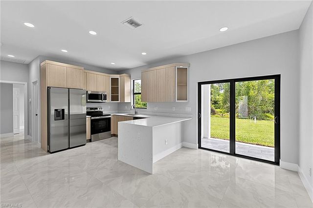 531 Frank Jewett AVE S, Lehigh Acres, FL 33974