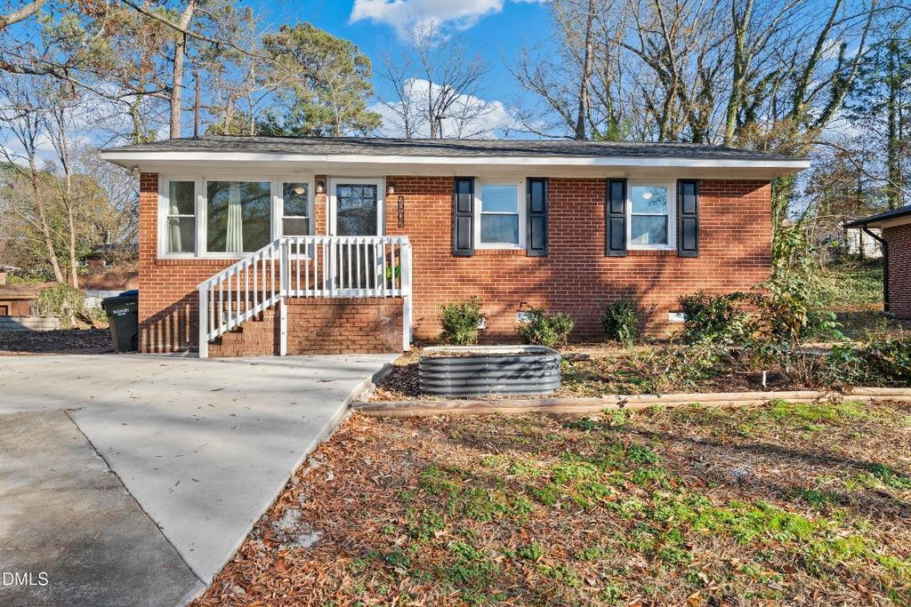 2907 Beechwood Drive, Durham, NC 27707