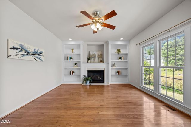 711 Oxboro Circle, Durham, NC 27713