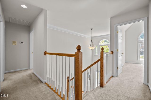 711 Oxboro Circle, Durham, NC 27713
