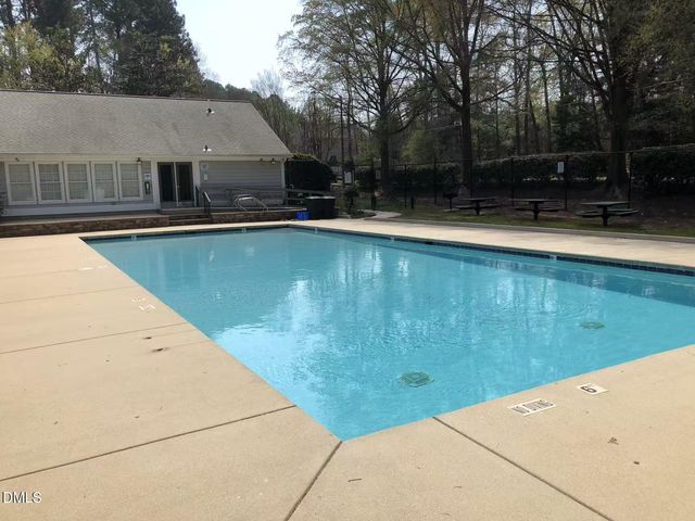 711 Oxboro Circle, Durham, NC 27713