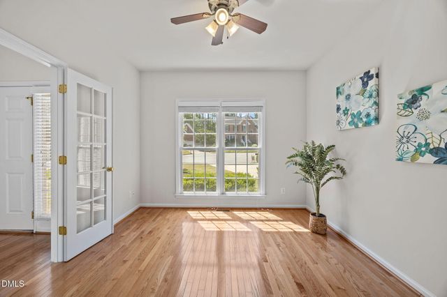 711 Oxboro Circle, Durham, NC 27713