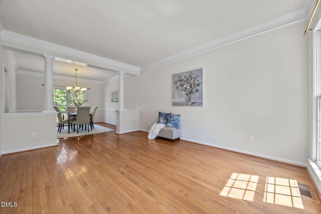 711 Oxboro Circle, Durham, NC 27713