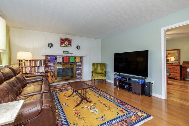 169 Exchange Avenue, Manchester, NH 03104