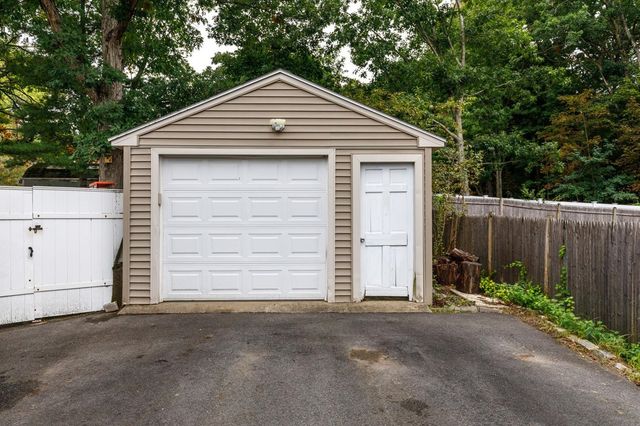 169 Exchange Avenue, Manchester, NH 03104