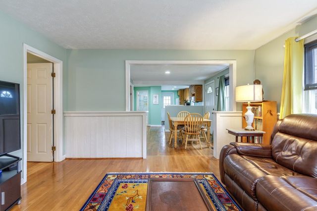 169 Exchange Avenue, Manchester, NH 03104