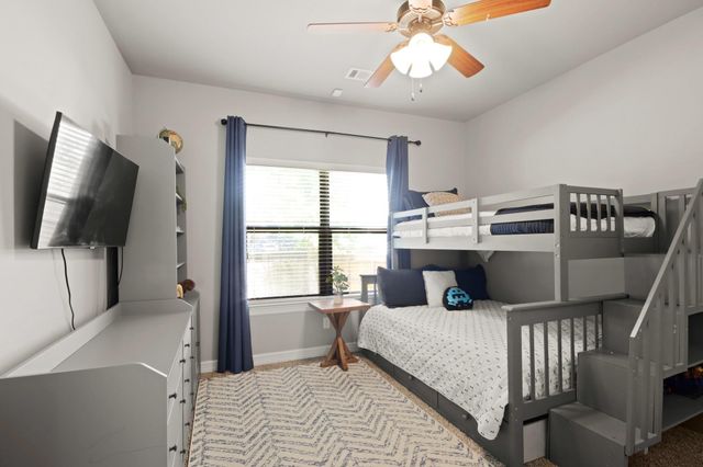 1921 Rollingwood Drive, Huntsville, TX 77340