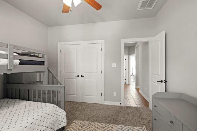 1921 Rollingwood Drive, Huntsville, TX 77340