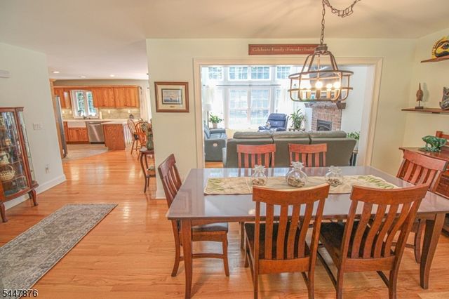 117 Autumn Dr, Montague Twp., NJ 07827