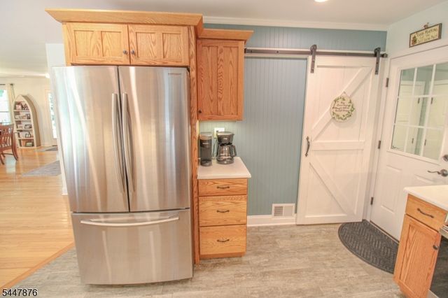 117 Autumn Dr, Montague Twp., NJ 07827