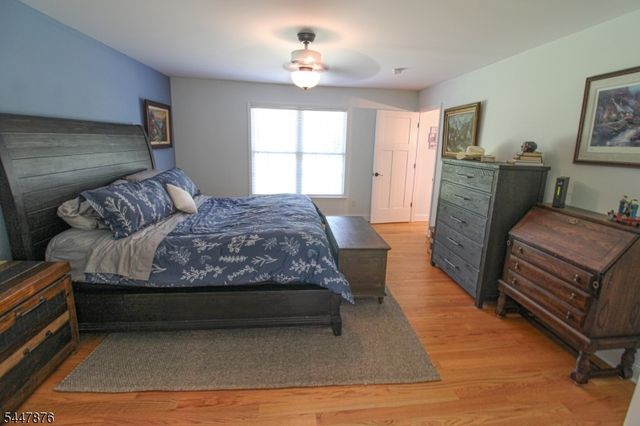 117 Autumn Dr, Montague Twp., NJ 07827