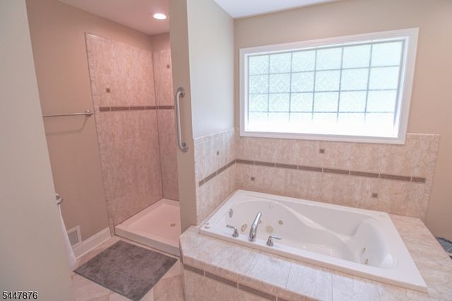 117 Autumn Dr, Montague Twp., NJ 07827