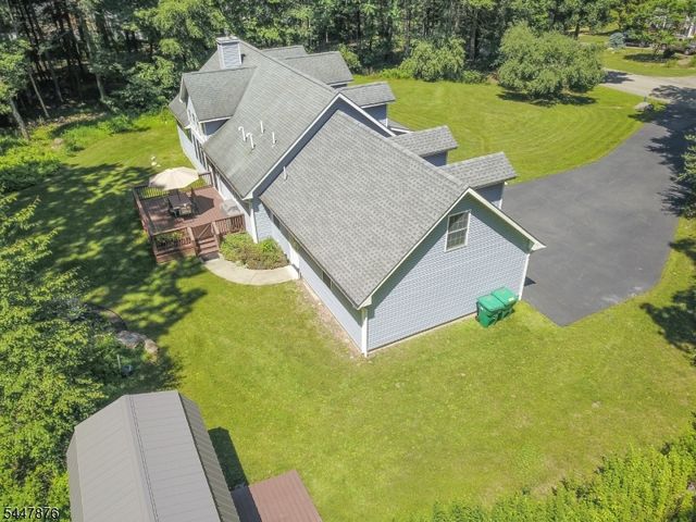 117 Autumn Dr, Montague Twp., NJ 07827
