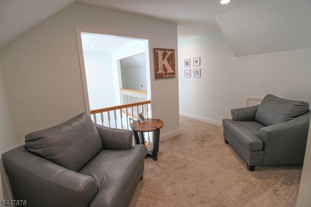 117 Autumn Dr, Montague Twp., NJ 07827
