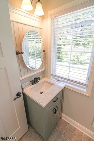 117 Autumn Dr, Montague Twp., NJ 07827