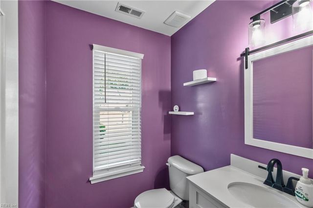 138 Riverwood TRCE, Suffolk, VA 23434