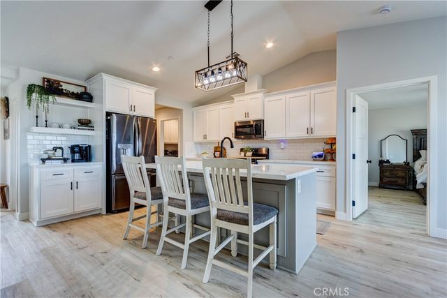 22562 Houston Street, Apple Valley, CA 92308