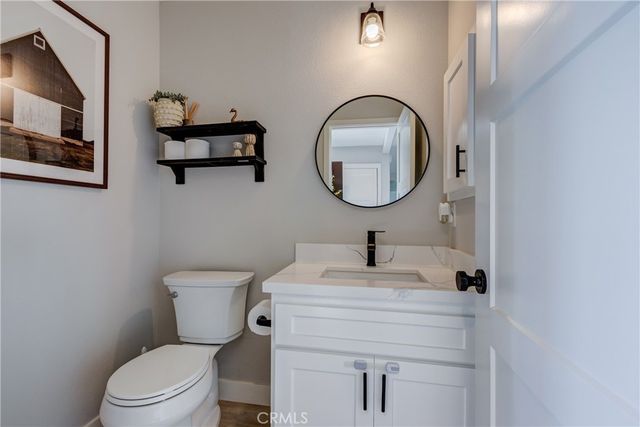 22562 Houston Street, Apple Valley, CA 92308