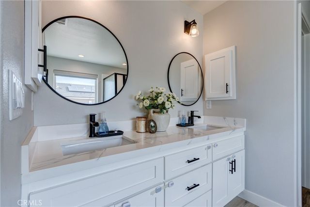 22562 Houston Street, Apple Valley, CA 92308