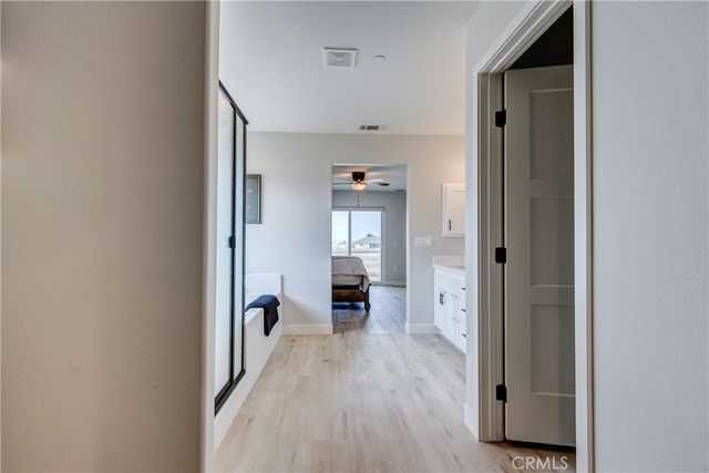 22562 Houston Street, Apple Valley, CA 92308