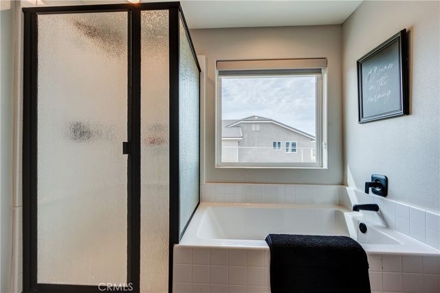 22562 Houston Street, Apple Valley, CA 92308